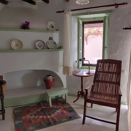 Elma's - House Yanna Дом отдыха *